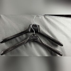 Kiton Hangers